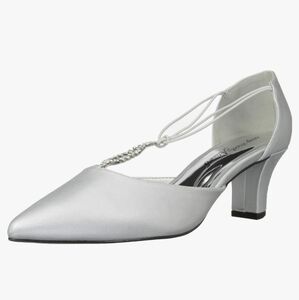 Easy Street Silver Satin Moonlight Dress Pump Size 6 Extra Wide